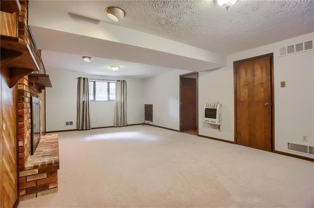 140 West Ingomar Road Pittsburgh, PA 15237 - Photo 22 of 25