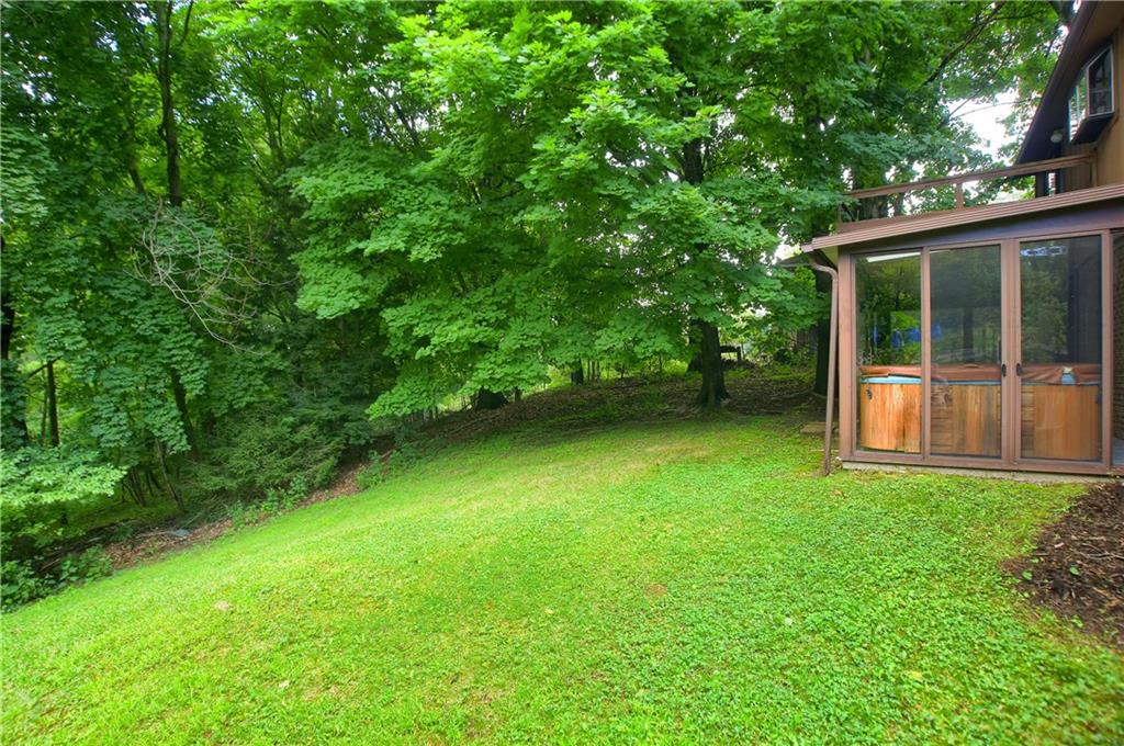 140 West Ingomar Road Pittsburgh, PA 15237 - Photo 4 of 25