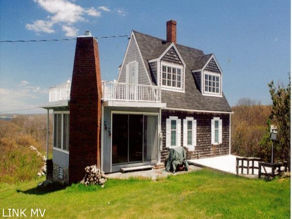 144 Lighthouse Road Aquinnah, MA 02535 - Photo 2 of 5 http://d1qzqeyxiitrap.cloudfront.net/photos/18035/600/4c11e67f.jpg