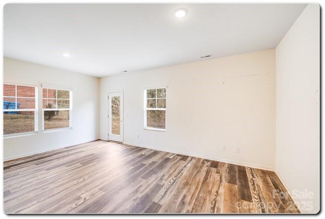 615 11th Street Southwest Hickory, NC 28602 - Photo 11 of 29