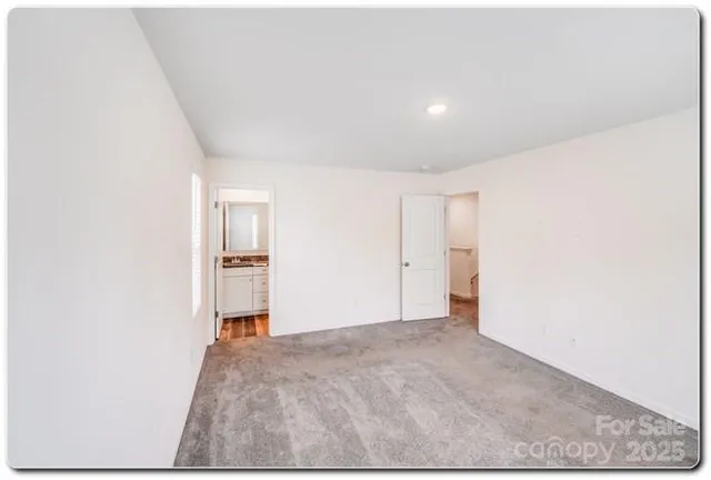 a view of empty room