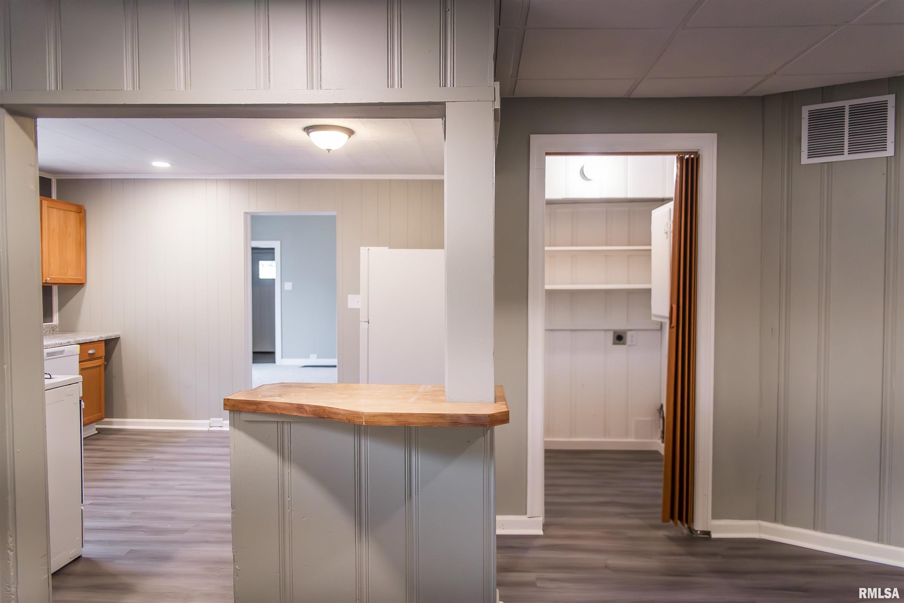 535 Adams Street Quincy, IL 62301 - Photo 3 of 7