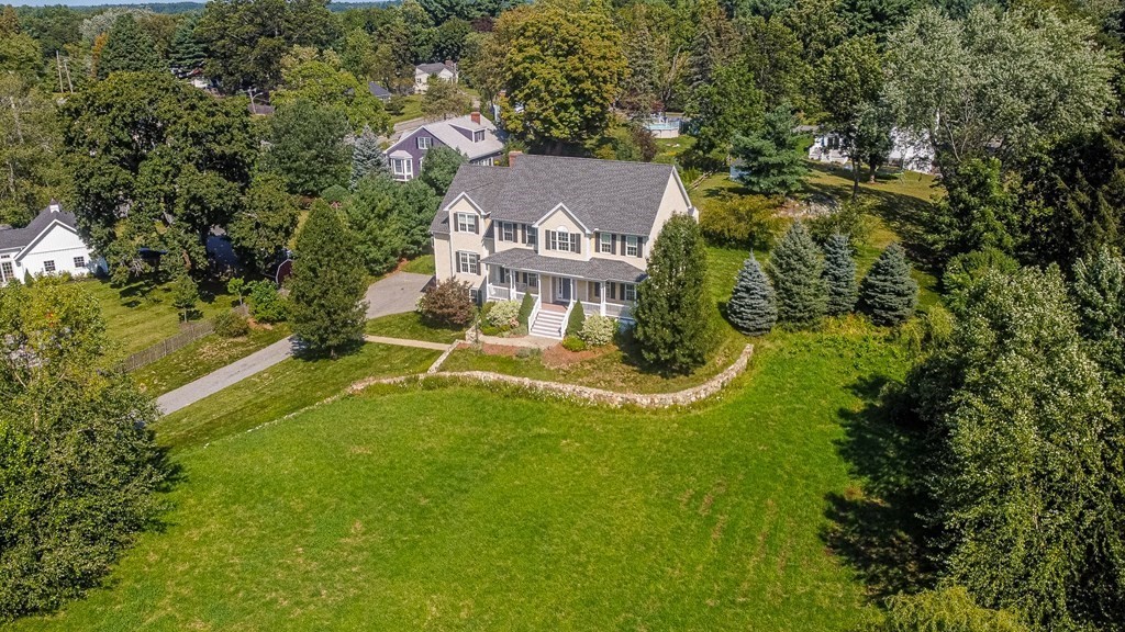 10 Pasture Road Reading, MA 01867 - Photo 35 of 36