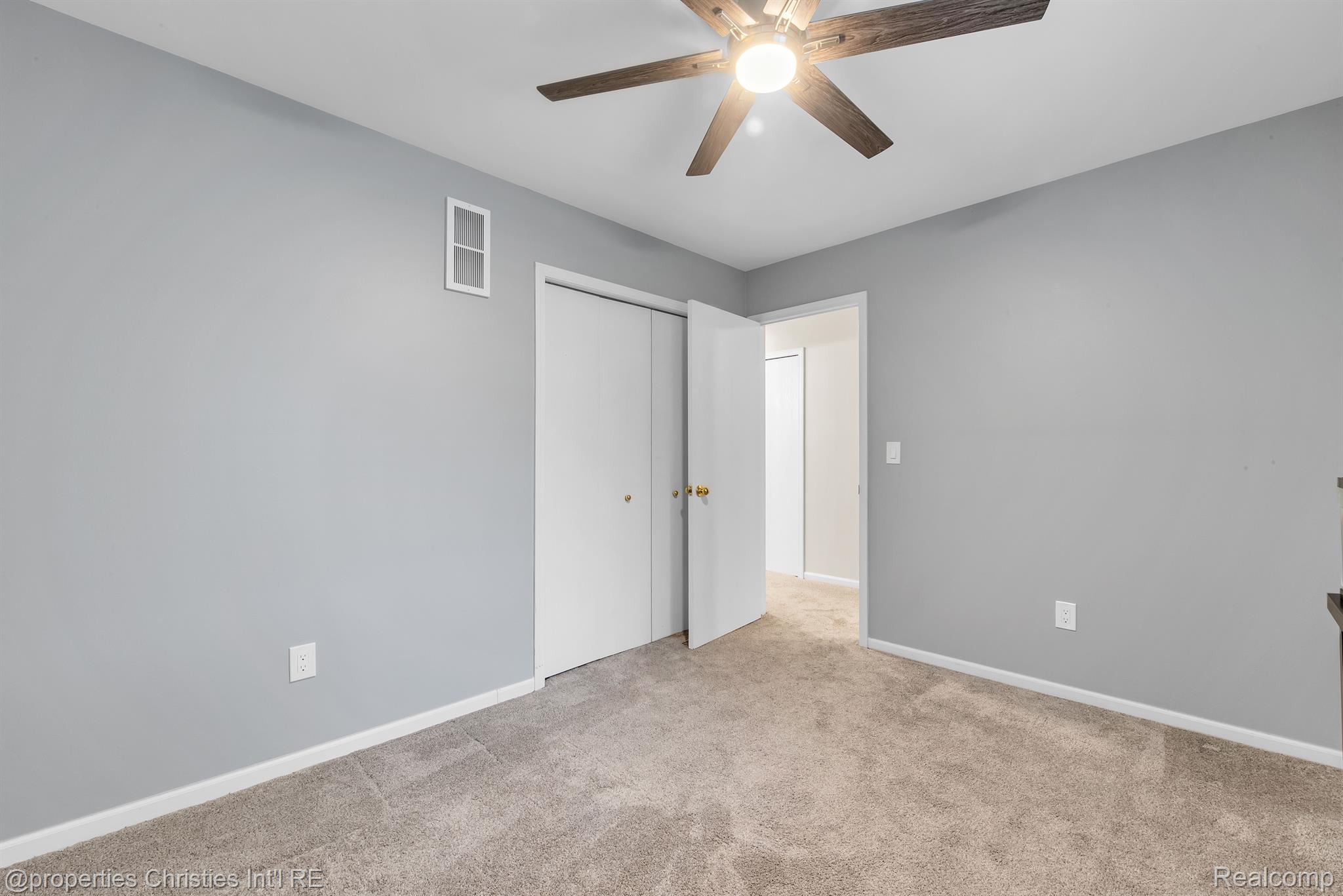 1558 Streamwood Court Rochester, MI 48307 - Photo 16 of 25 Gallery Image 16