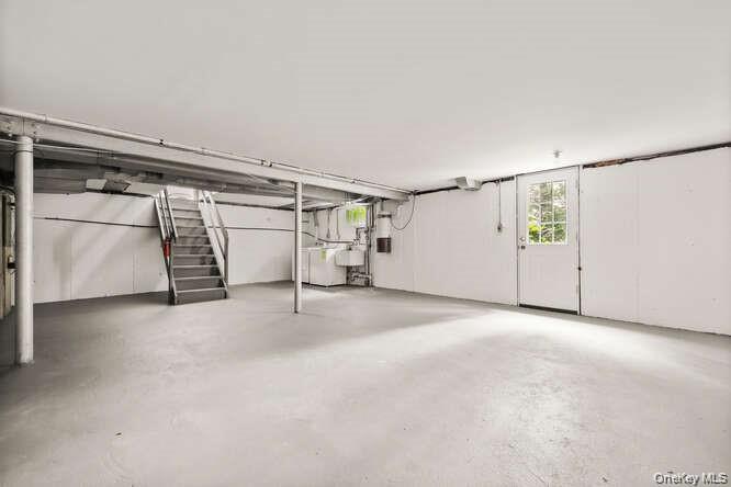 93 Seton Drive New Rochelle, NY 10804 - Photo 20 of 31