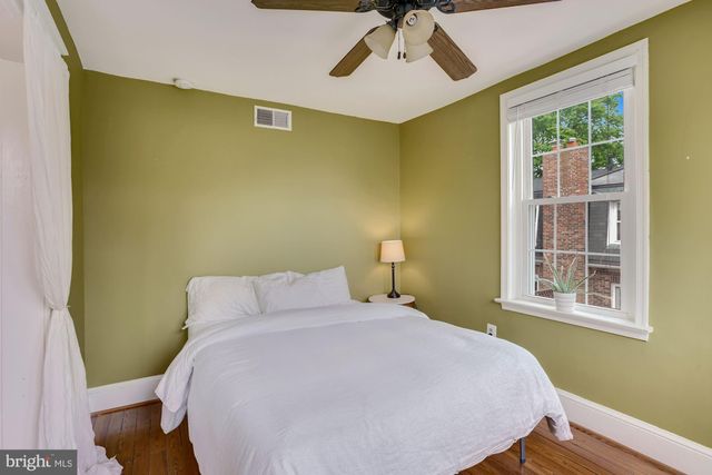 $895,000 | 2602 Commonwealth Avenue, Alexandria, VA 22305