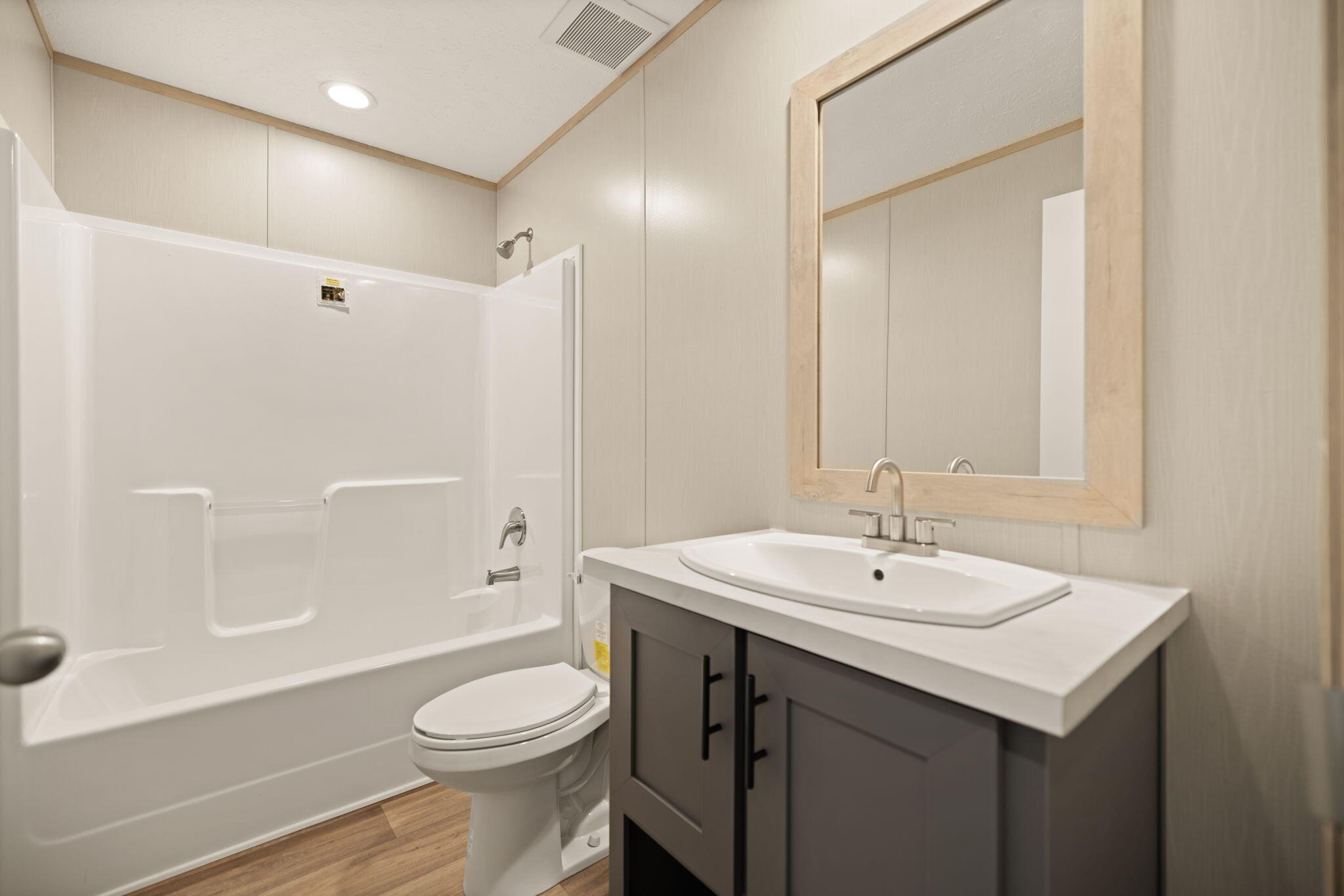 906 Denney Road Albany, KY 42602 - Photo 70 of 81 Bathroom