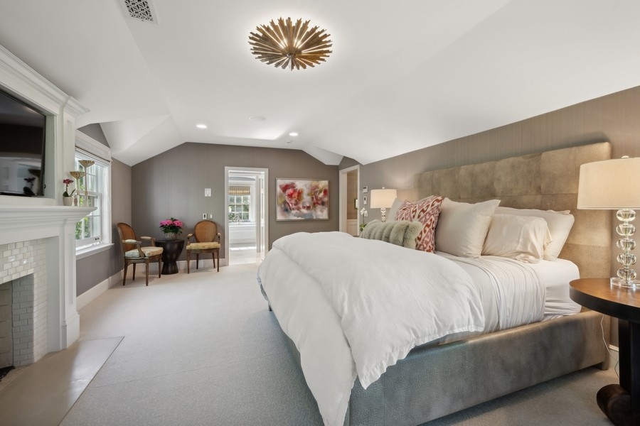 161 Apple Tree Road Winnetka, IL 60093 - Photo 34 of 68