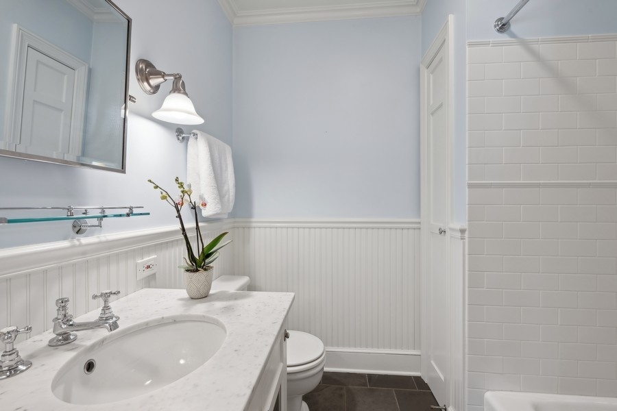 161 Apple Tree Road Winnetka, IL 60093 - Photo 44 of 68