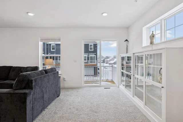 $365,000 | 6632 Hinterland Trail South, Cottage Grove, MN 55016