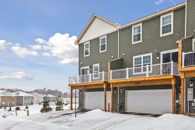 $365,000 | 6632 Hinterland Trail South, Cottage Grove, MN 55016