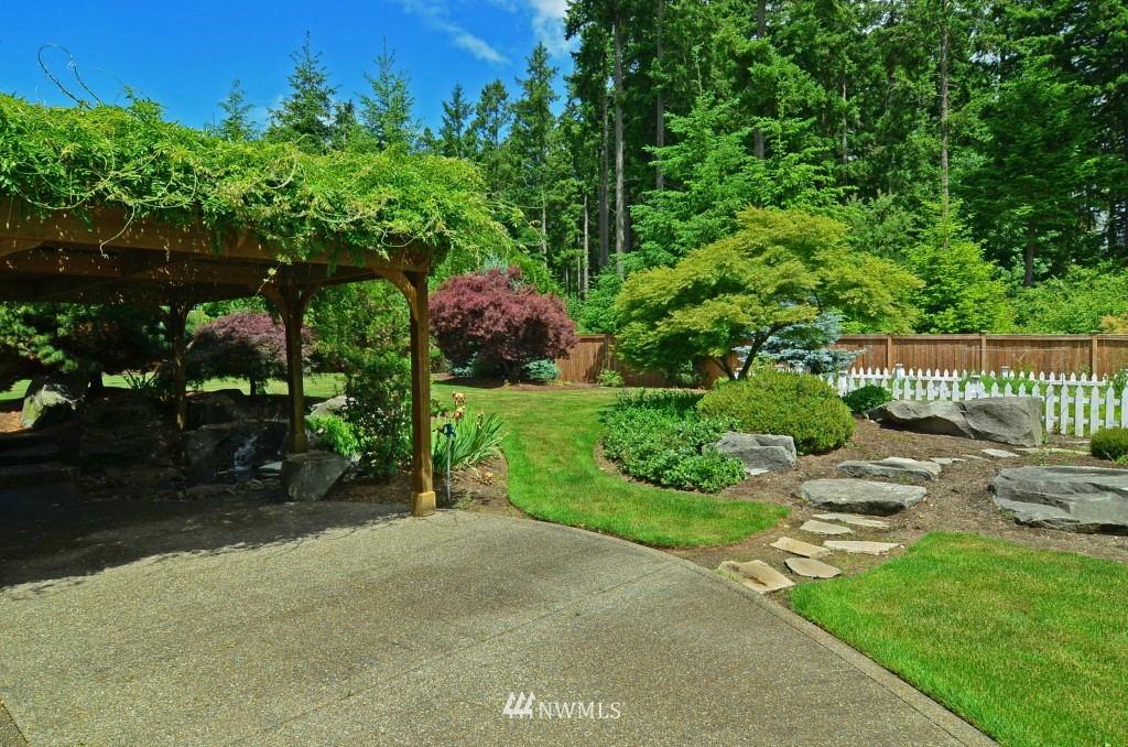 9611 39th Loop Northeast Olympia, WA 98516 - Photo 14 of 15