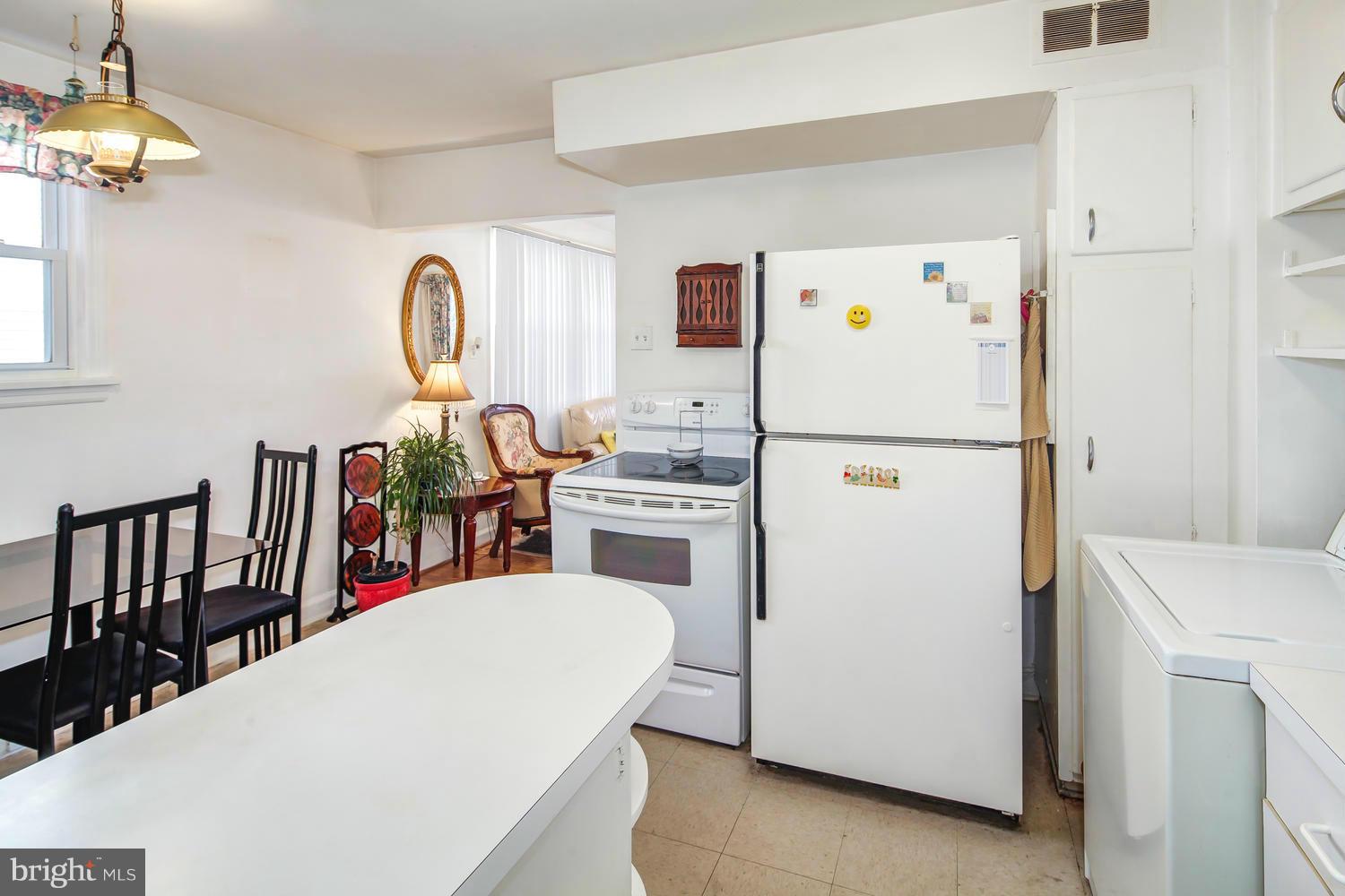 3220 Wayne Road Falls Church, VA 22042 - Photo 11 of 30 Kitchen