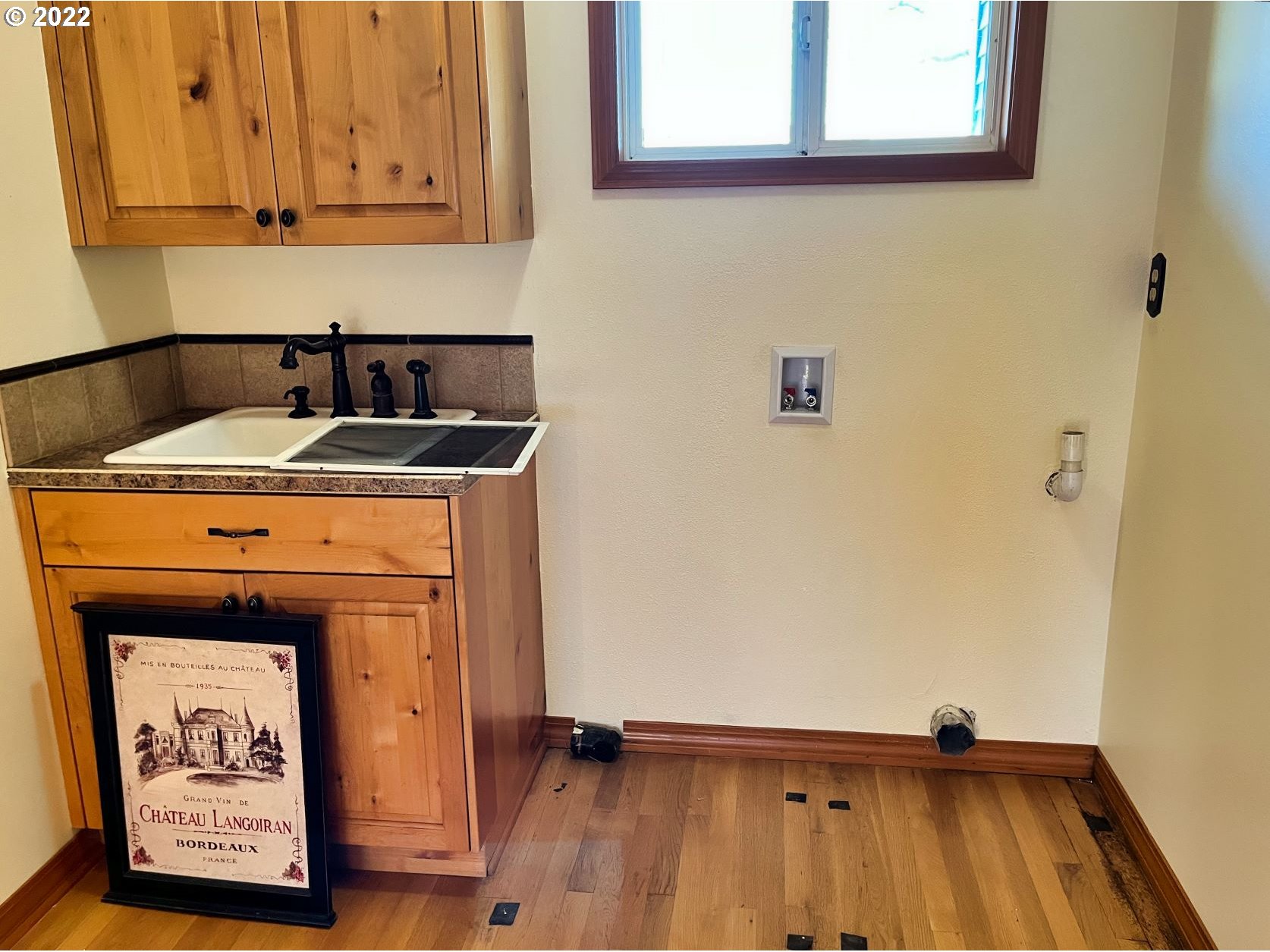 1675 Makinster Road Tillamook, OR 97141 - Photo 19 of 29 a utility room with dryer and washer