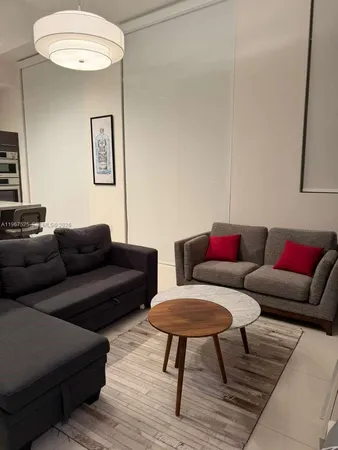 $2,500 | 7875 Northwest 107th Avenue, Unit 812, Doral, FL 33178