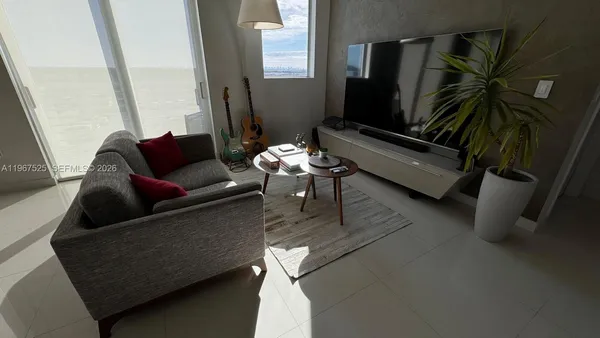 $2,500 | 7875 Northwest 107th Avenue, Unit 812, Doral, FL 33178