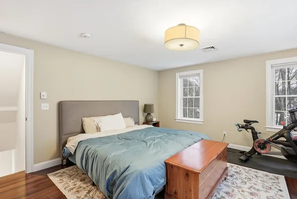 $1,199,000 | 495 Chief Justice Cushing Highway, Cohasset, MA 02025