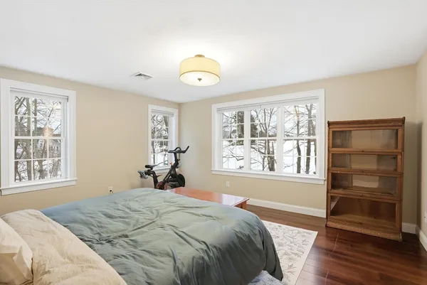 $1,199,000 | 495 Chief Justice Cushing Highway, Cohasset, MA 02025