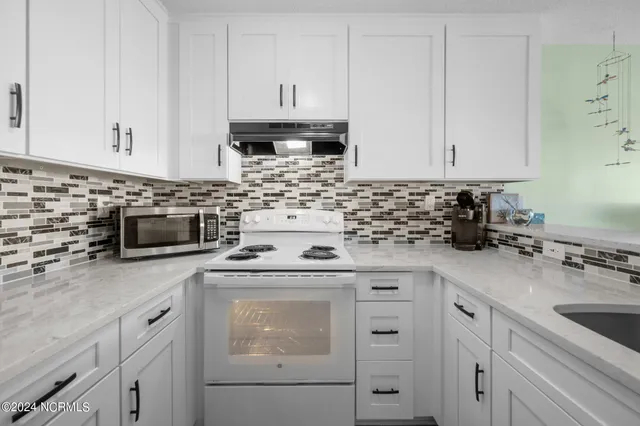 $424,900 | 790 New River Inlet Road, Unit 208A, North Topsail Beach, NC 28460