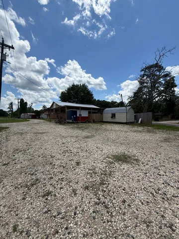$325,000 | 688 County Road 2097, Liberty, TX 77575