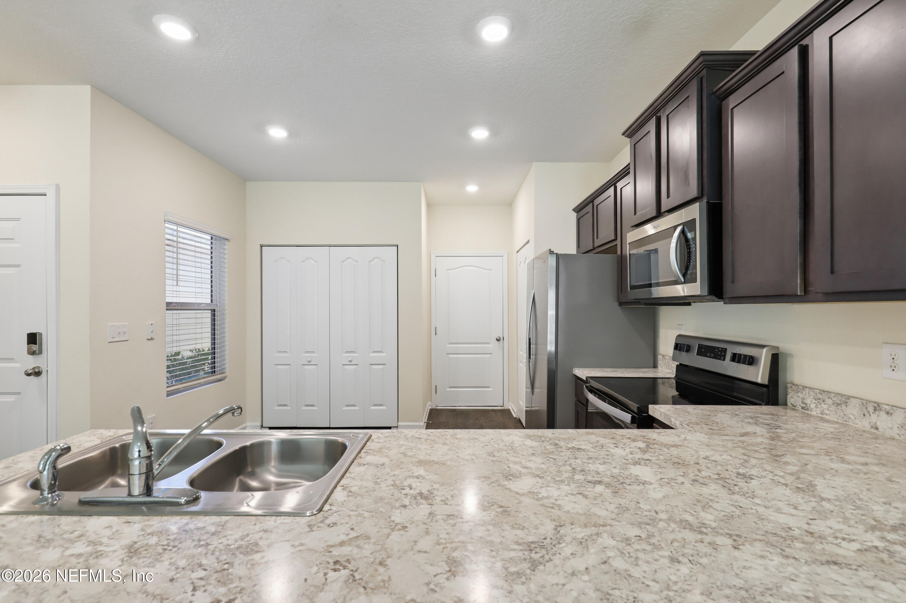7927 Echo Springs Road Jacksonville, FL 32256 - Photo 17 of 30 Echo Springs - 017