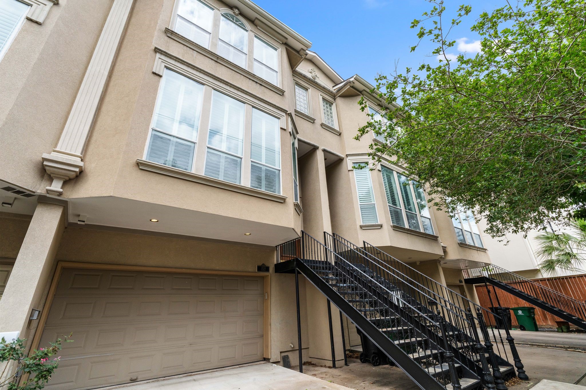 1824 Vermont Street Houston, TX 77006 - Photo 13 of 45