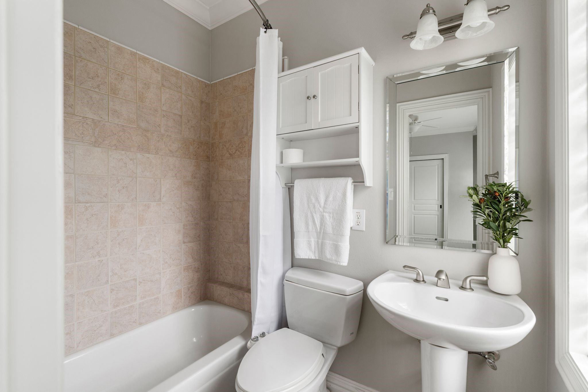 1824 Vermont Street Houston, TX 77006 - Photo 36 of 45