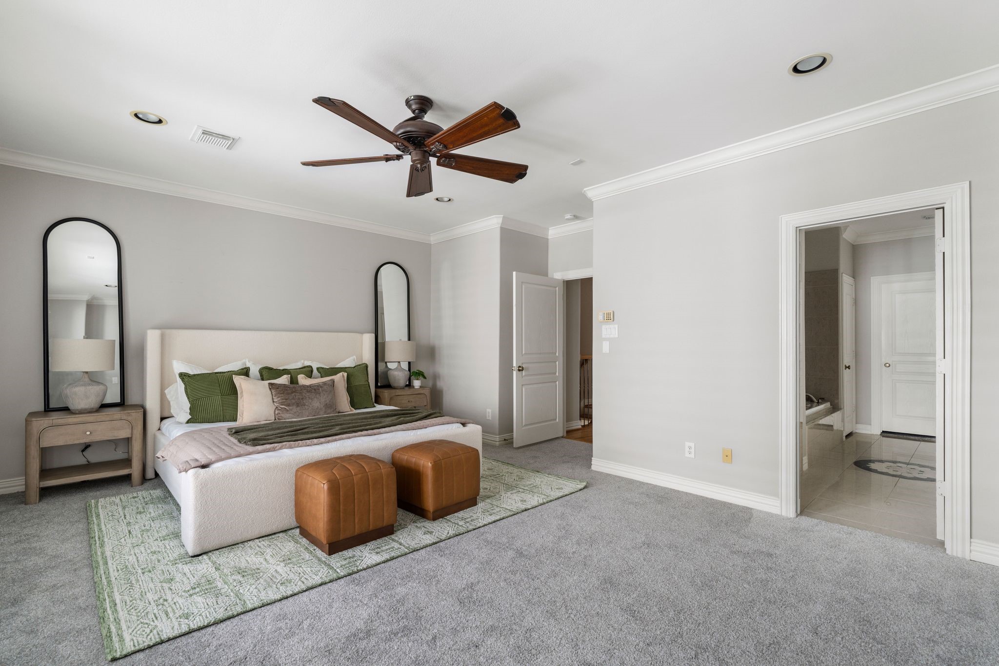 1824 Vermont Street Houston, TX 77006 - Photo 9 of 45