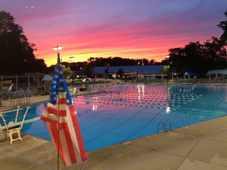50 Brompton Road, Unit 1T Great Neck, NY 11021 - Photo 32 of 33 a view of a outdoor space