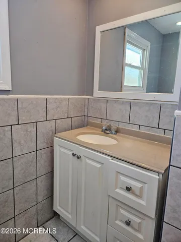 $3,200 | 118 Walnut Drive, Lanoka Harbor, NJ 08734