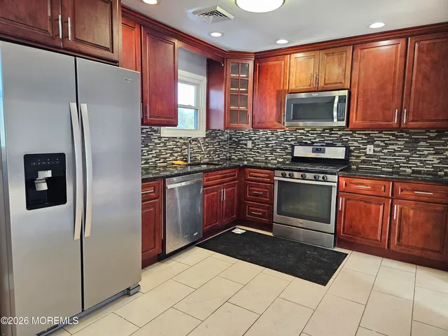 $3,200 | 118 Walnut Drive, Lanoka Harbor, NJ 08734