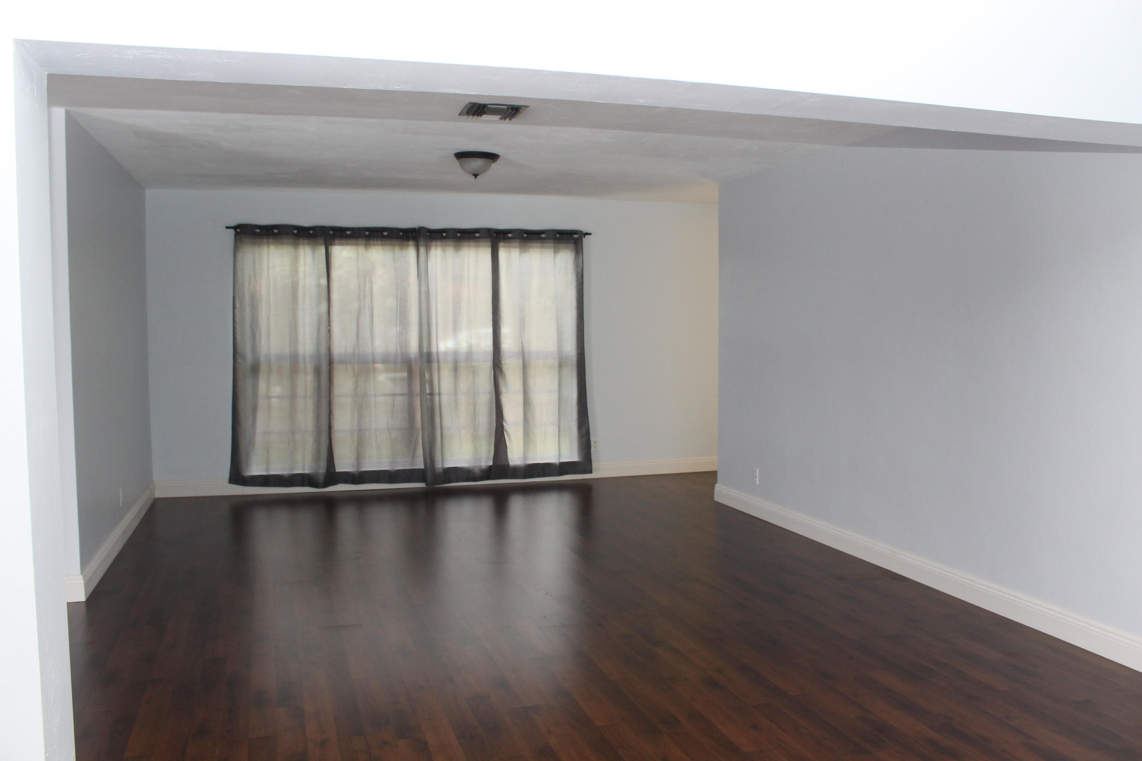 550 Northeast 17th Street Boca Raton, FL 33432 - Photo 11 of 18 Living room