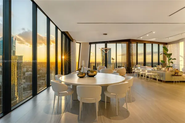 $23,800,000 | 1000 Biscayne Boulevard, Unit 5101, Miami, FL 33132