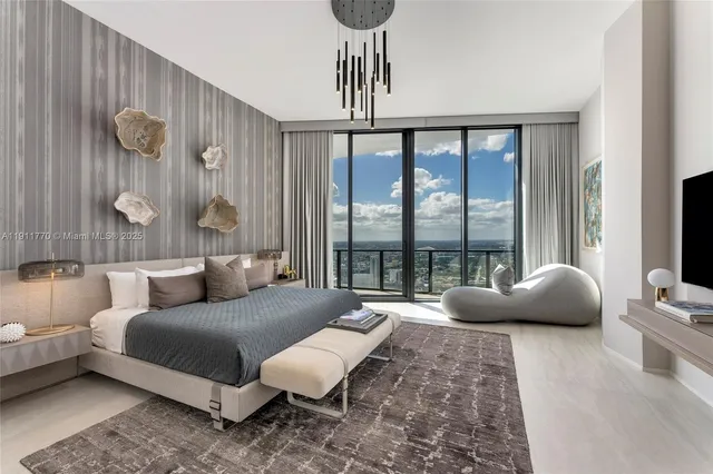 $23,800,000 | 1000 Biscayne Boulevard, Unit 5101, Miami, FL 33132