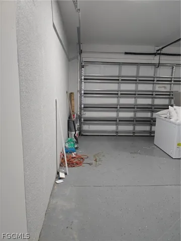 $2,300 | 2916 Nelson Road North, Cape Coral, FL 33993