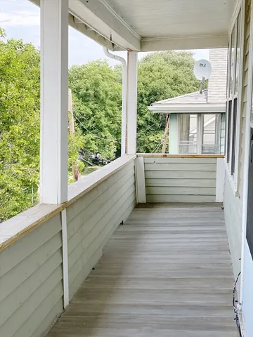 $2,700 | 9 Cresthill Road, Unit 2, Somerville, MA 02145