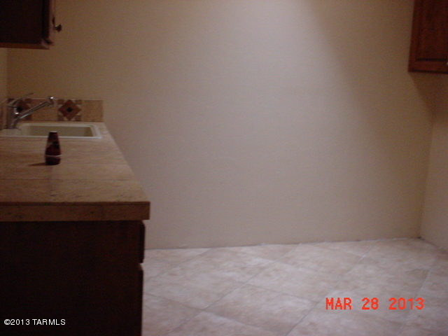 8240 South Long Bar Ranch Place Vail, AZ 85641 - Photo 15 of 22