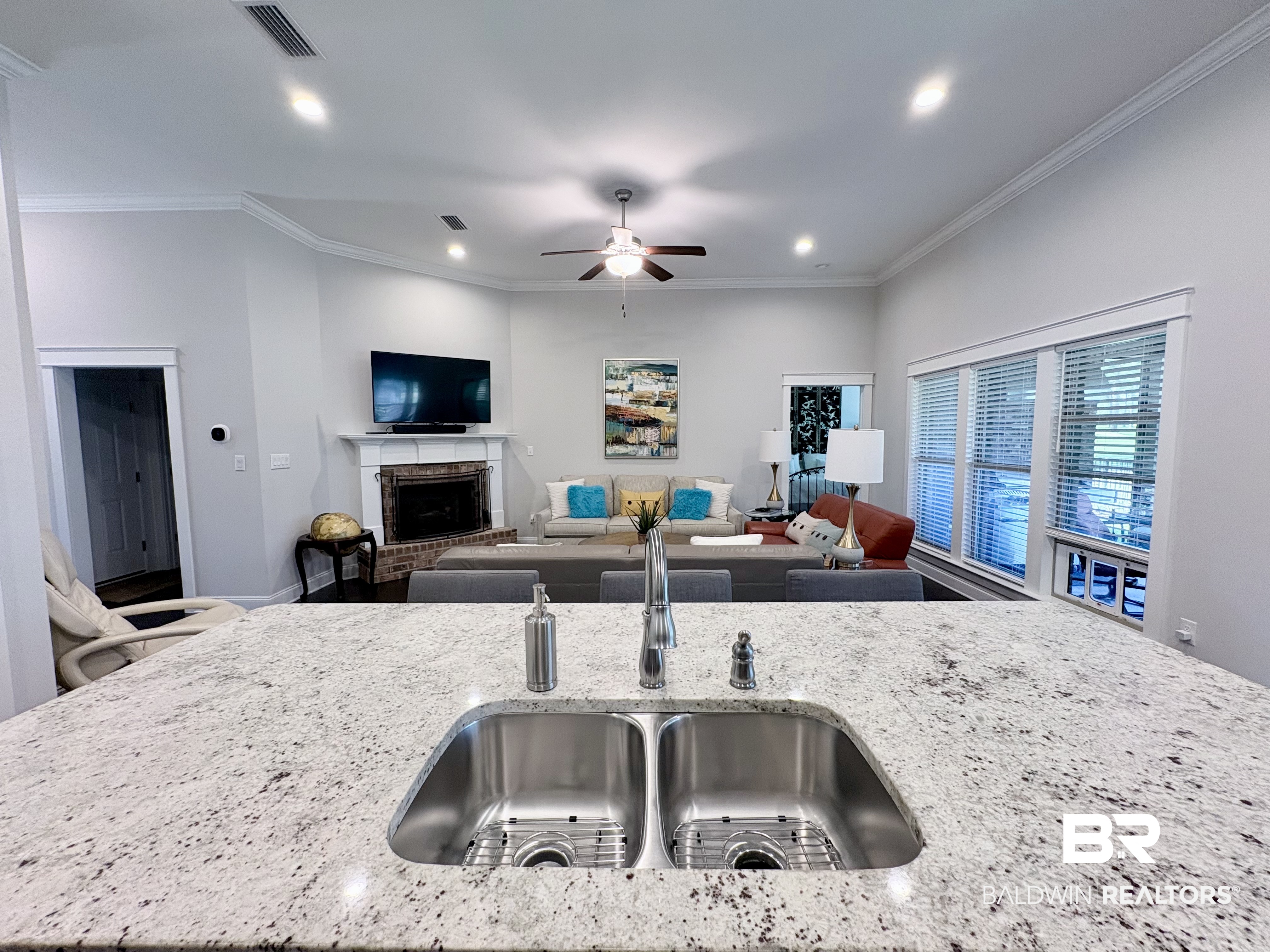 247 Divot Loop Fairhope, AL 36532 - Photo 8 of 25 Gallery Image 8