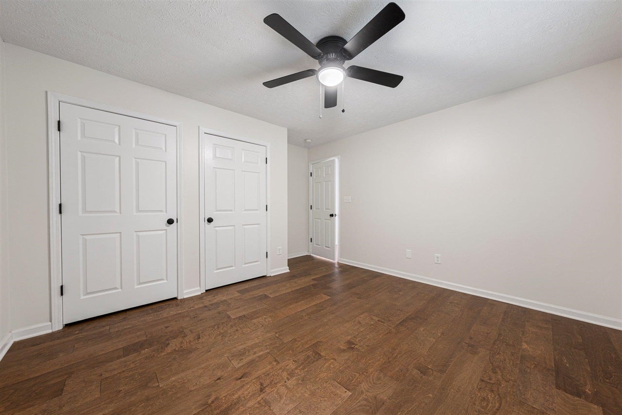 718 Morehead Road Bowling Green, KY 42101 - Photo 13 of 33 Gallery Image 13