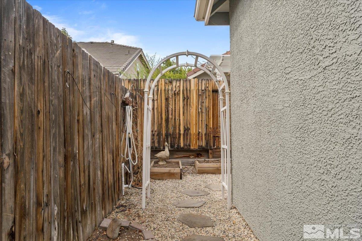 9673 Otter Way Reno, NV 89521 - Photo 31 of 33 Photo 31