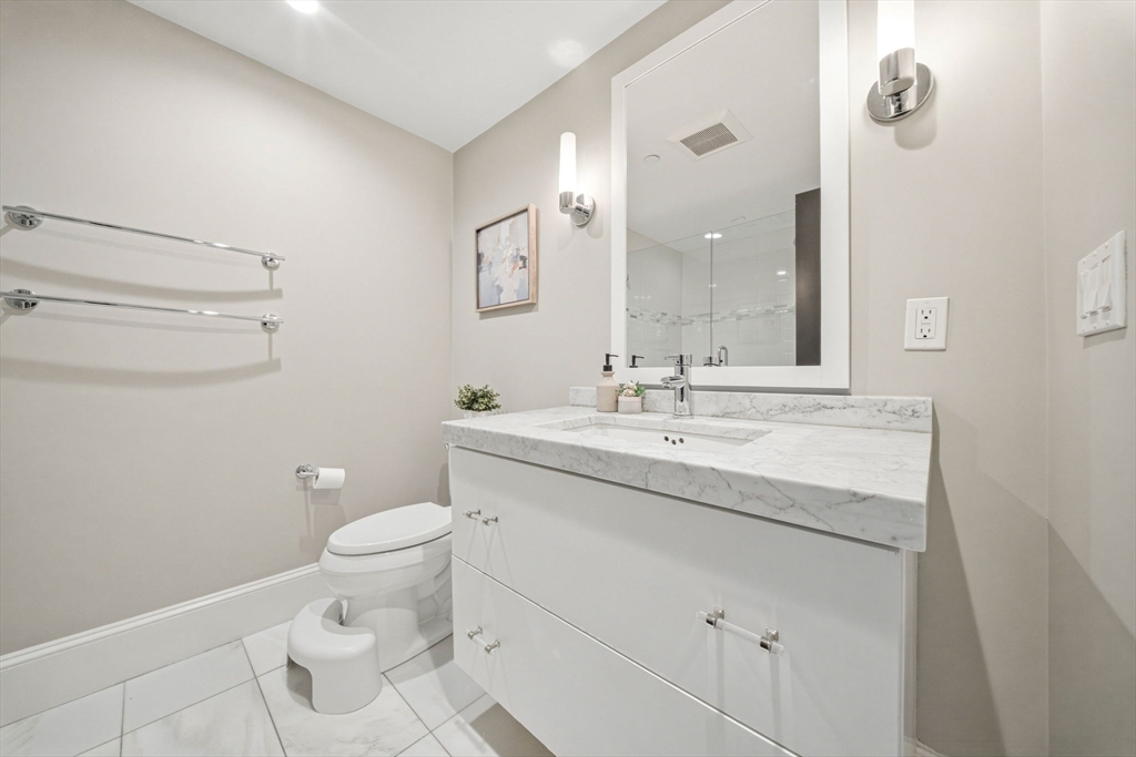 324 Tappan Street, Unit PH Brookline, MA 02445 - Photo 27 of 29 Gallery Image 27