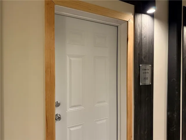 $1,400 | 327 Pine Street, Unit 216, Pawtucket, RI 02860