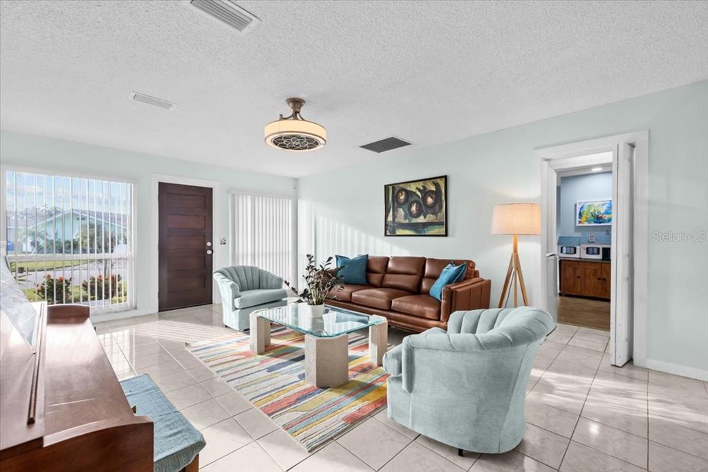 4880 Shell Stream Boulevard New Port Richey, FL 34652 - Photo 4 of 57