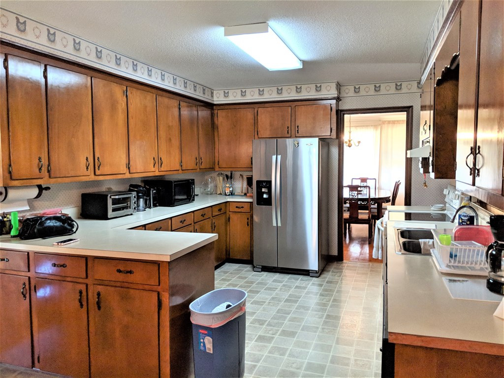 2216 Cleveland Street Elloree, SC 29047 - Photo 9 of 23 Gallery Image 9