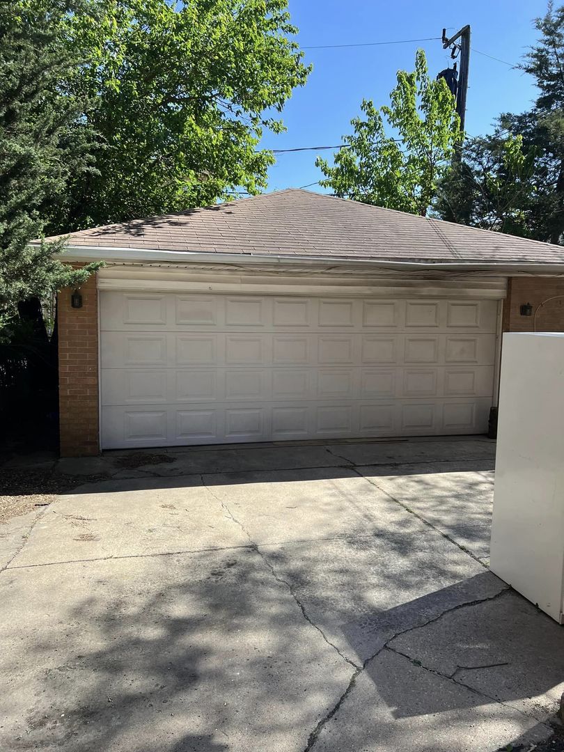 Undisclosed Address River Grove, IL 60171 - Photo 2 of 3 a view of wooden floor