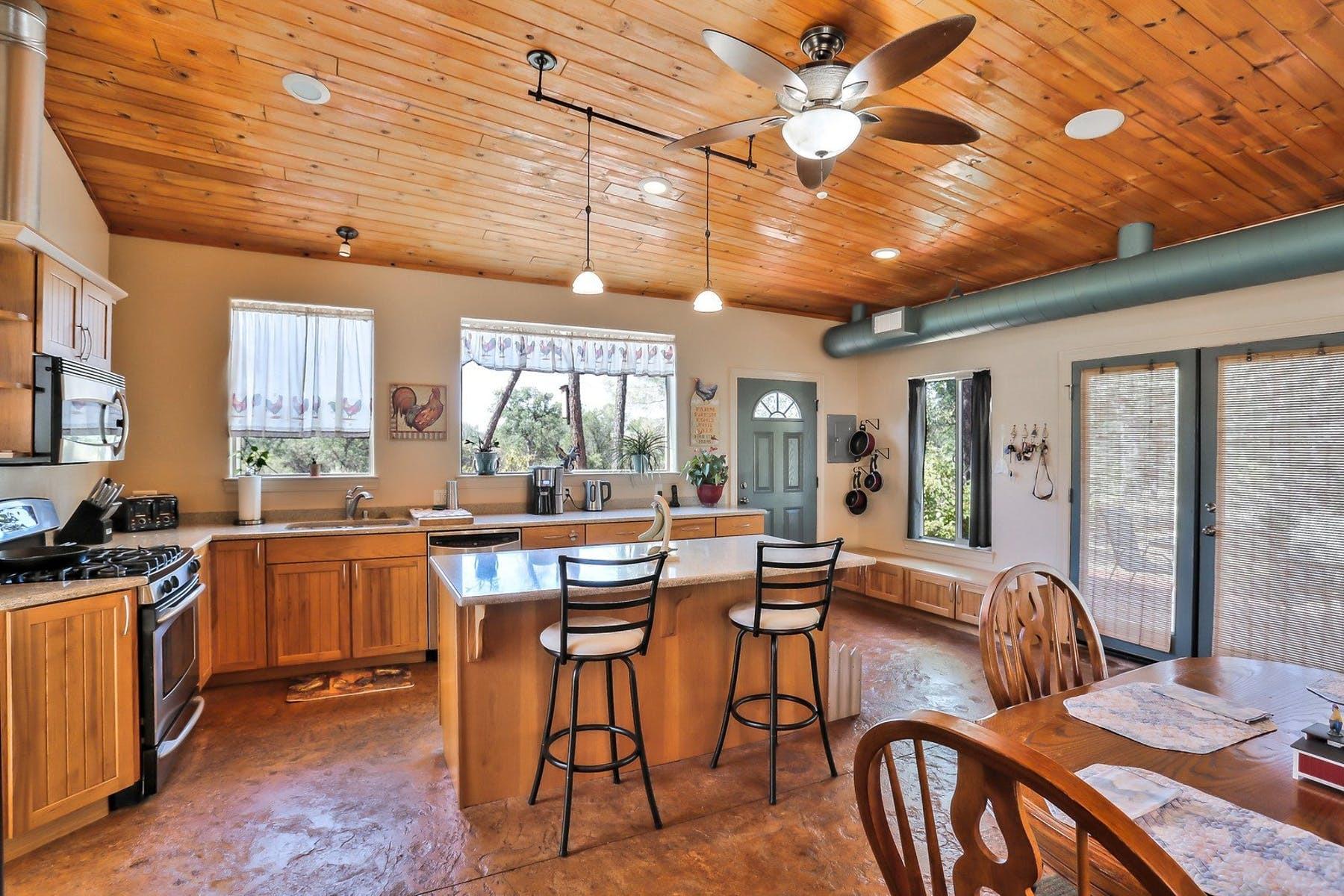 27055 Hobart Road Shingletown, CA 96088 - Photo 5 of 75 https_%2F%2Fd1phq33hlwqojy.cloudfront.ne