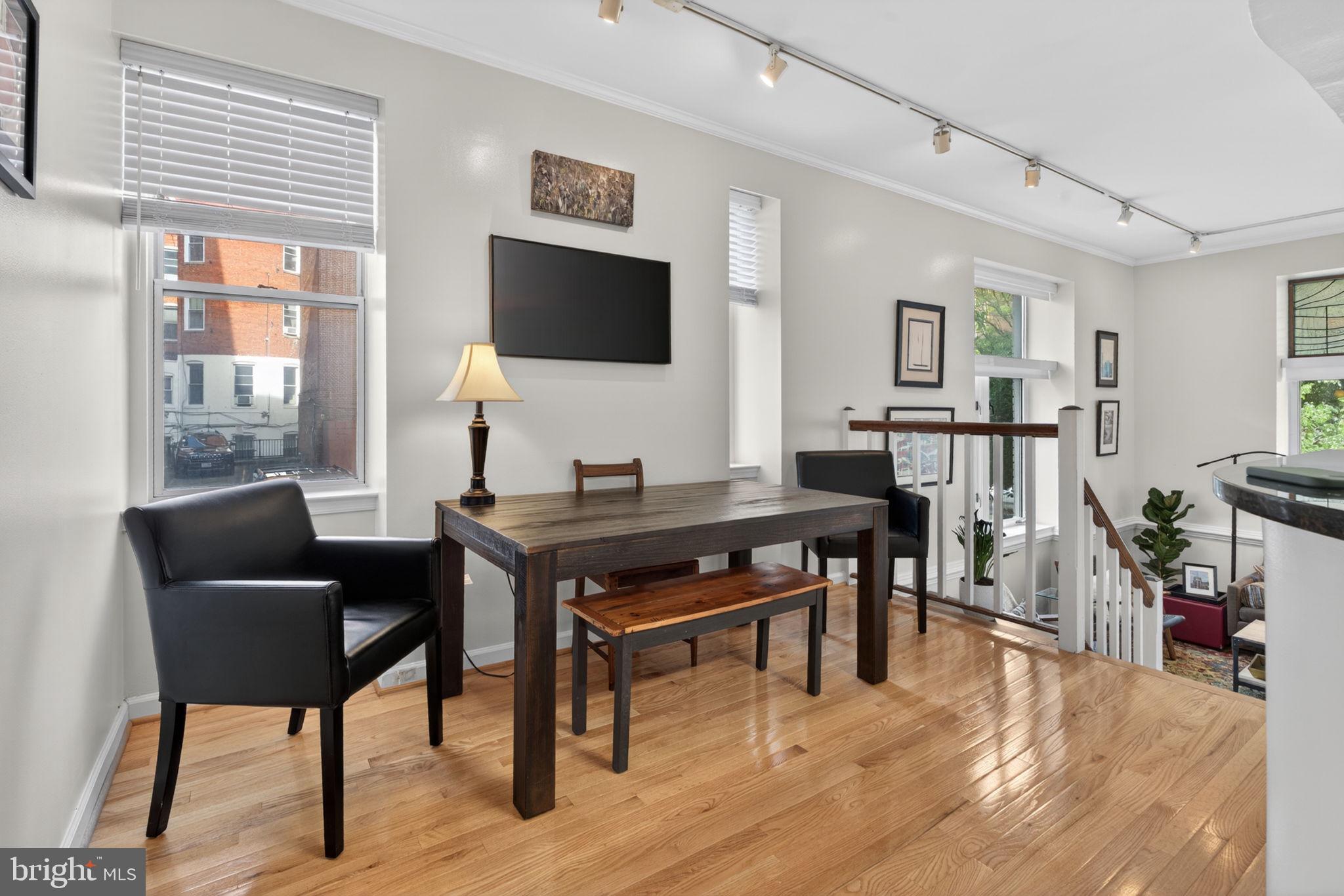 1619 R Street Northwest, Unit 101 Washington, DC 20009 - Photo 12 of 28