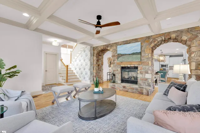 $829,000 | 18 Cushing Street, Piedmont, SC 29673