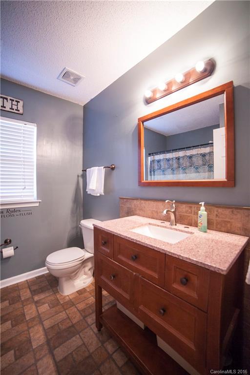 508 Red Oak Court Tega Cay, SC 29708 - Photo 13 of 15 Gallery Image 13