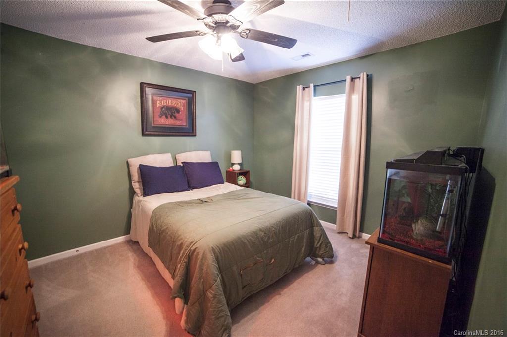 508 Red Oak Court Tega Cay, SC 29708 - Photo 14 of 15 Gallery Image 14